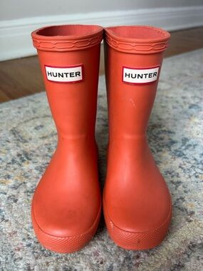 Hunter Bright Orange Kids Rain Boot (Inner View)